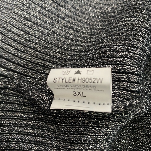 Lizzie’s Boutique Sleeveless Dress - Picture 4 of 5